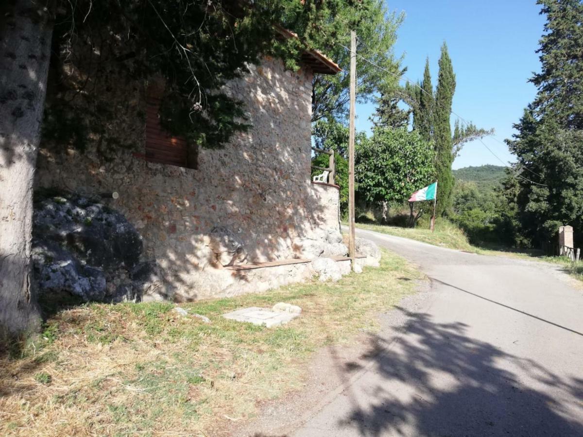 Affittacamere IL Fienile nella Roccia Casole dʼElsa Esterno foto